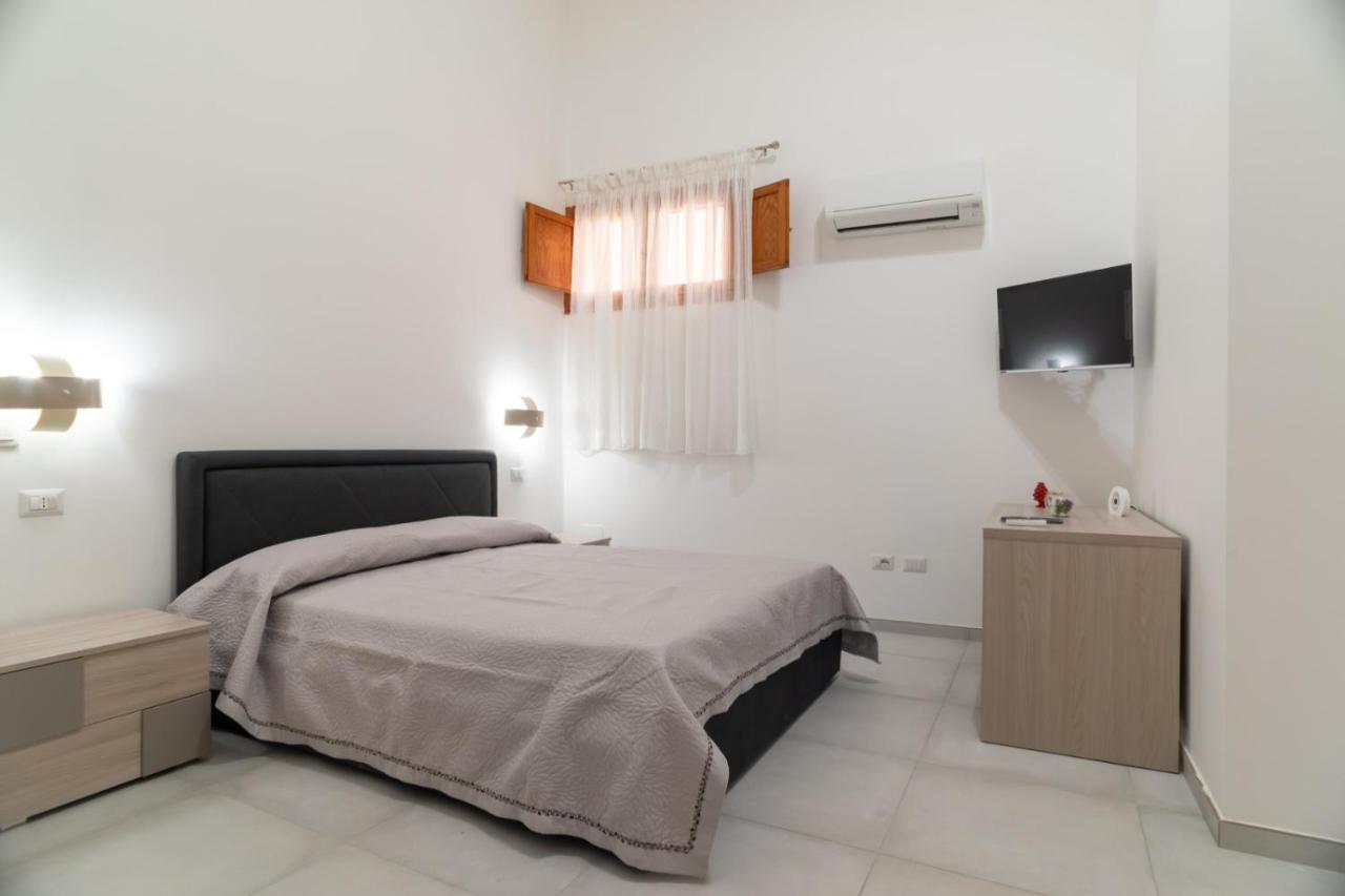 I Parrini Bed and Breakfast Πόρτο Εμπέντοκλε Εξωτερικό φωτογραφία