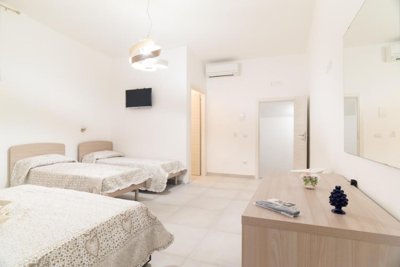 I Parrini Bed and Breakfast Πόρτο Εμπέντοκλε Εξωτερικό φωτογραφία