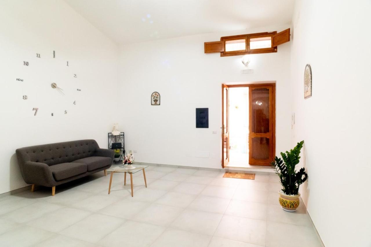 I Parrini Bed and Breakfast Πόρτο Εμπέντοκλε Εξωτερικό φωτογραφία